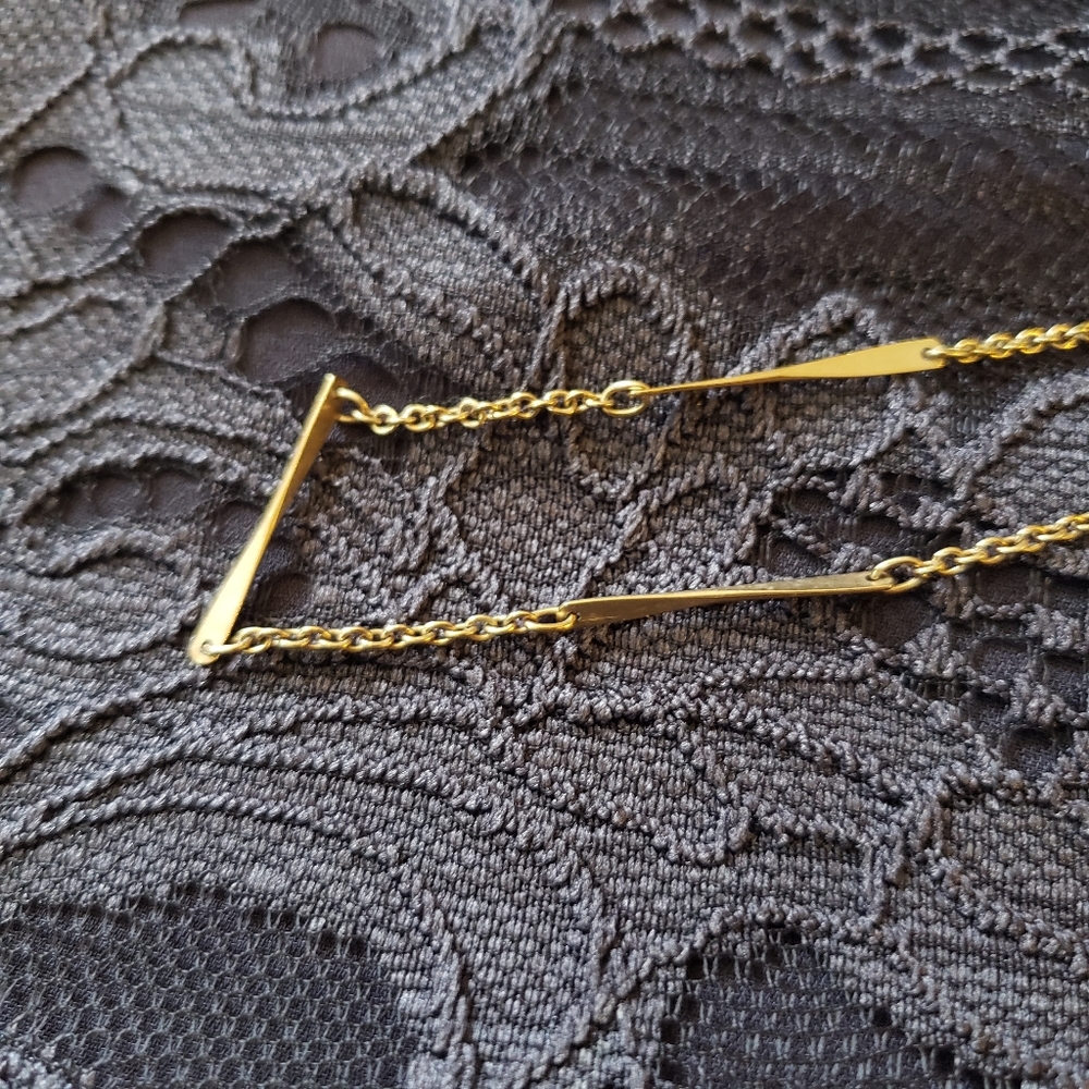 Vintage AVON Gold Tone Delicate Chain Necklace 24"